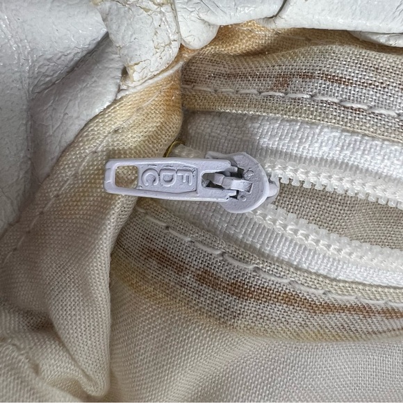 Vintage White Metal Mesh Clutch Purse - Picture 11 of 15